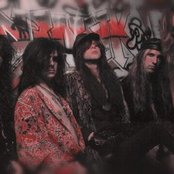 Vain - List pictures