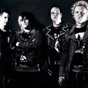 Defiance - List pictures