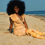 Chaka Khan - List pictures