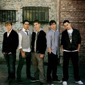 V Factory - List pictures