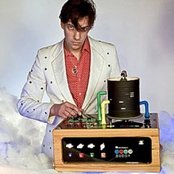 Quintron - List pictures