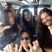 Next - List pictures