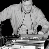 Aaron Dilloway - List pictures