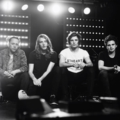 I See Stars - List pictures