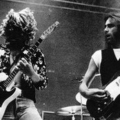 Staus Quo - List pictures