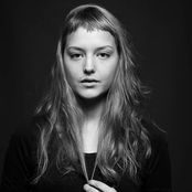 Mallu Magalhães - List pictures