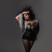 Melanie Durrant - List pictures