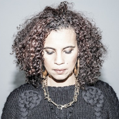 Neneh Cherry - List pictures
