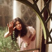 Victoria Williams - List pictures