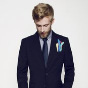 Sebastian Lind - List pictures