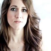 Jill Phillips - List pictures