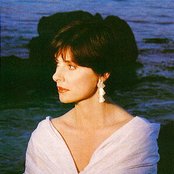 Enya - List pictures