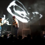 Rodrigo Y Gabriela - List pictures