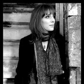 Emily Smith - List pictures