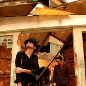 Dead Combo - List pictures