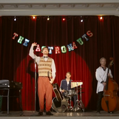 Royal Republic - List pictures