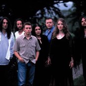 Mostly Autumn - List pictures