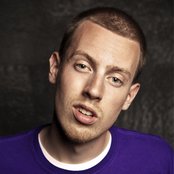 Manillio - List pictures