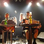 Elakelaiset - List pictures