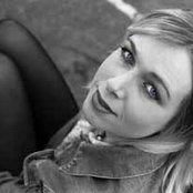 Jane Weaver - List pictures