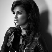 Lily Lane - List pictures