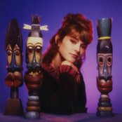 April March - List pictures