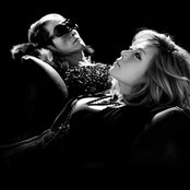 Move - List pictures