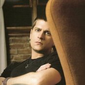 Rob Thomas - List pictures