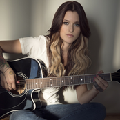 Cassadee Pope - List pictures