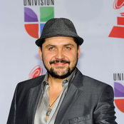 Reyli Barba - List pictures