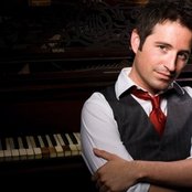 Daniel Kirkley - List pictures