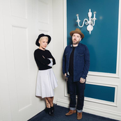 You+me - List pictures