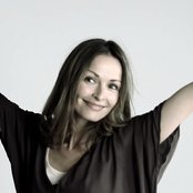 Sharon Corr - List pictures