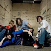 Family Force 5 - List pictures