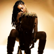 Khia - List pictures