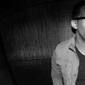 Chris Holloway - List pictures