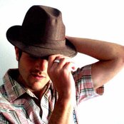 Jay Malinowski - List pictures