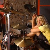 Taylor Hawkins & The Coattail Riders - List pictures