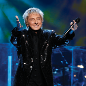Barry Manilow - List pictures