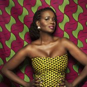 Somi - List pictures