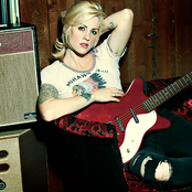 Brody Dalle - List pictures