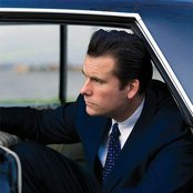 Moot Davis - List pictures