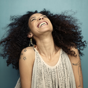 Flavia Coelho - List pictures