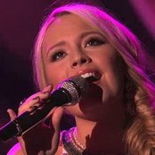 Janelle Arthur - List pictures