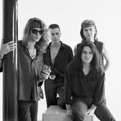 Heroes Del Silencio - List pictures