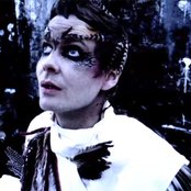 Jonsi - List pictures