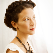 Mia Doi Todd - List pictures