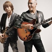 Larry Carlton And Tak Matsumoto - List pictures