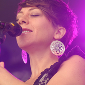 Gretchen Parlato - List pictures