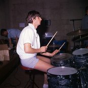 Ringo Starr - List pictures